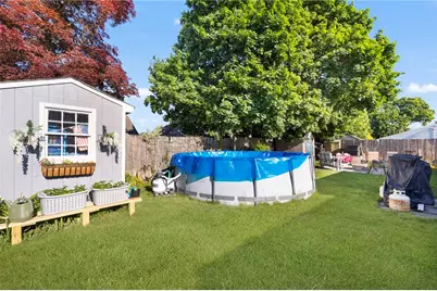 22 Mayfield Street, Pawtucket, RI 02861 - Photo 33