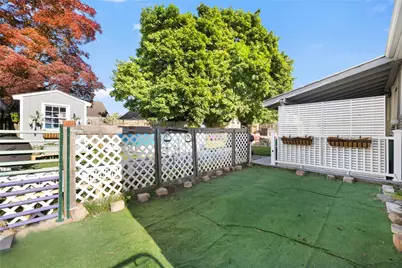 22 Mayfield Street, Pawtucket, RI 02861 - Photo 41