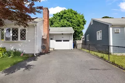 22 Mayfield Street, Pawtucket, RI 02861 - Photo 5