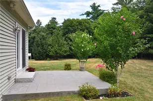 120 Country Meadow Ln, Glocester, RI 02814 - Photo 31