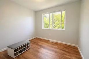 86 Peaked Rock Rd, South Kingstown, RI 02879 - Photo 9