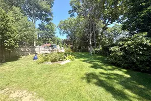 86 Peaked Rock Rd, South Kingstown, RI 02879 - Photo 13
