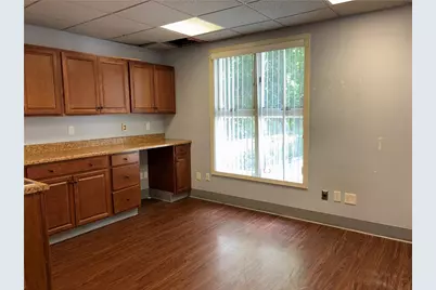 1119 Reservoir Avenue #B, Cranston, RI 02910 - Photo 7