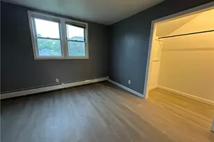 5 Pomham St, Cranston, RI 02910 - Photo 11