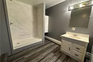 5 Pomham St, Cranston, RI 02910 - Photo 7
