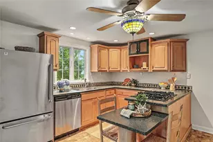 88 Nichols Rd, North Kingstown, RI 02852 - Photo 9