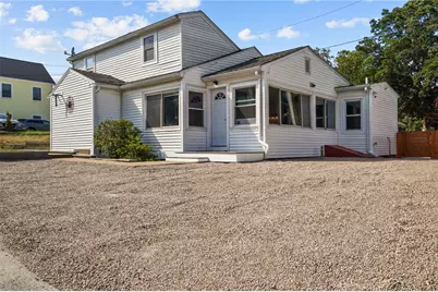20 Bradley Terrace #A, Portsmouth, RI 02871 - Photo 1