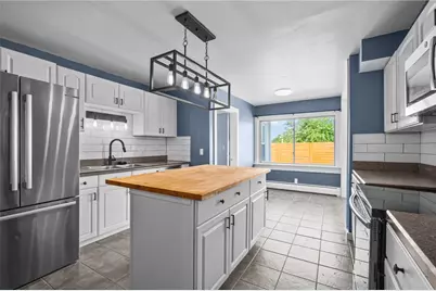 20 Bradley Terrace #A, Portsmouth, RI 02871 - Photo 7