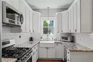 53 Olney St, Providence, RI 02906 - Photo 23