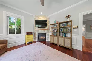 53 Olney St, Providence, RI 02906 - Photo 17