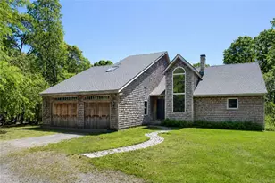 413 Eagleville Rd, Tiverton, RI 02878 - Photo 3