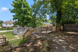 155 Stanton Ave, East Providence, RI 02915 - Photo 9