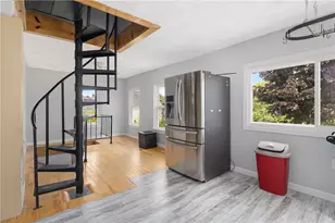 155 Stanton Ave, East Providence, RI 02915 - Photo 23