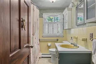 102 Woodbine Rd, South Kingstown, RI 02879 - Photo 15