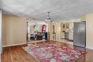 102 Woodbine Rd, South Kingstown, RI 02879 - Photo 7