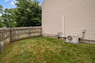 19 Desmar Court, Warwick, RI 02889 - Photo 11