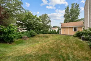 19 Desmar Ct, Warwick, RI 02889 - Photo 13