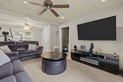 19 Desmar Court, Warwick, RI 02889 - Photo 33