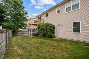 19 Desmar Ct, Warwick, RI 02889 - Photo 7