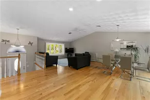 16 Rachella Ct, East Providence, RI 02914 - Photo 5
