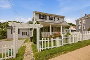 132 Evarts St, Newport, RI 02840 - Photo 1