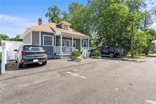 30 Ide Ave, East Providence, RI 02914 - Photo 3
