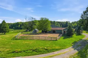 32 Equestrian Wy, Cranston, RI 02921 - Photo 37