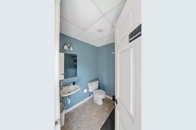 32 Equestrian Way, Cranston, RI 02921 - Photo 35