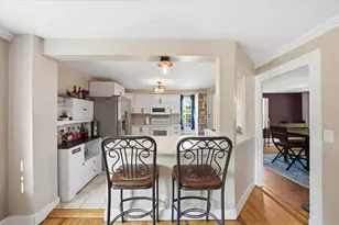 32 Equestrian Wy, Cranston, RI 02921 - Photo 13