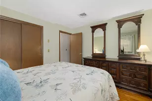 24 Morton Ave, Johnston, RI 02919 - Photo 15