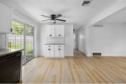 37 Gerald Street, Warwick, RI 02886 - Photo 13
