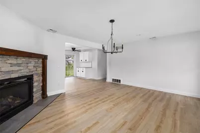 37 Gerald Street, Warwick, RI 02886 - Photo 9