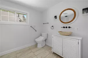 37 Gerald St, Warwick, RI 02886 - Photo 25