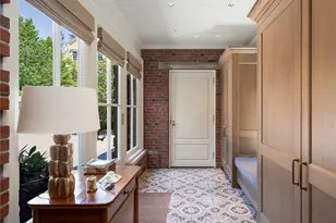 251 George St, Providence, RI 02906 - Photo 5