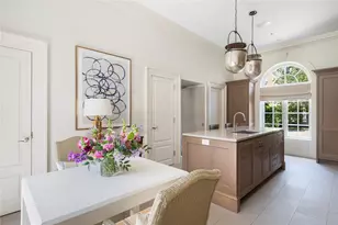 251 George St, Providence, RI 02906 - Photo 9