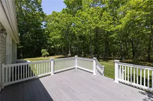 9 Newbury Dr, Westerly, RI 02891 - Photo 5