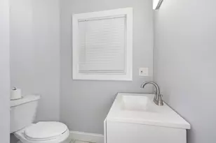 124 River Ave, Providence, RI 02908 - Photo 21