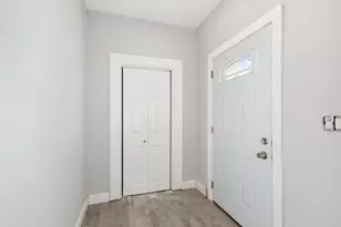 124 River Ave, Providence, RI 02908 - Photo 11
