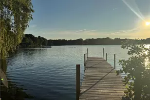 157 Betsey Williams Dr, Warwick, RI 02889 - Photo 3