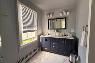 25 Marsh St, Newport, RI 02840 - Photo 17