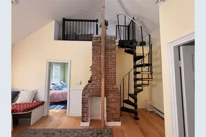 25 Marsh Street, Newport, RI 02840 - Photo 7