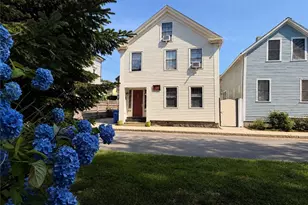 25 Marsh St, Newport, RI 02840 - Photo 1
