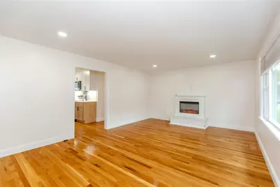 8 Barnes Street, Smithfield, RI 02828 - Photo 19