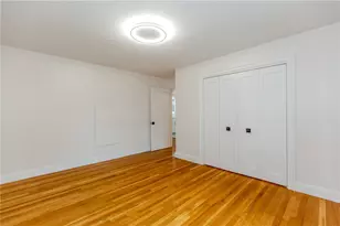 8 Barnes St, Smithfield, RI 02828 - Photo 29