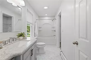2 Lafayette Dr, Bristol, RI 02809 - Photo 17