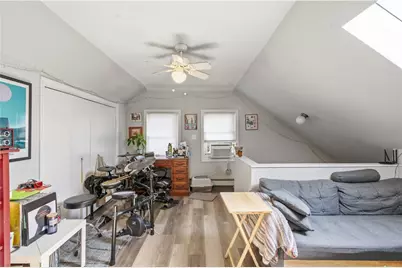 169 10th Street, Providence, RI 02906 - Photo 35