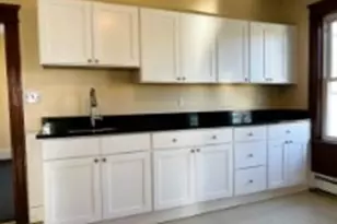61 Rutland St, Woonsocket, RI 02895 - Photo 3