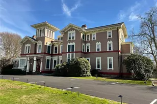 97 Narragansett Ave, Newport, RI 02840 - Photo 19