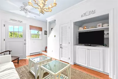 97 Narragansett Avenue #C3, Newport, RI 02840 - Photo 7