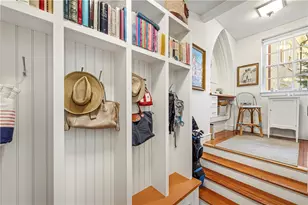 27 High St, Newport, RI 02840 - Photo 35